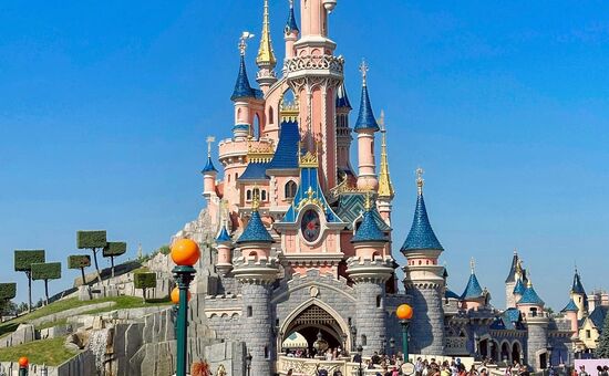 Benelüks – Paris – Disneyland – Almanya Turu 
